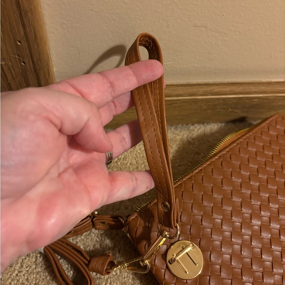 Brown Woven Clutch Purse - Picture 8 of 10